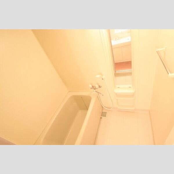 バス (302　浴室)