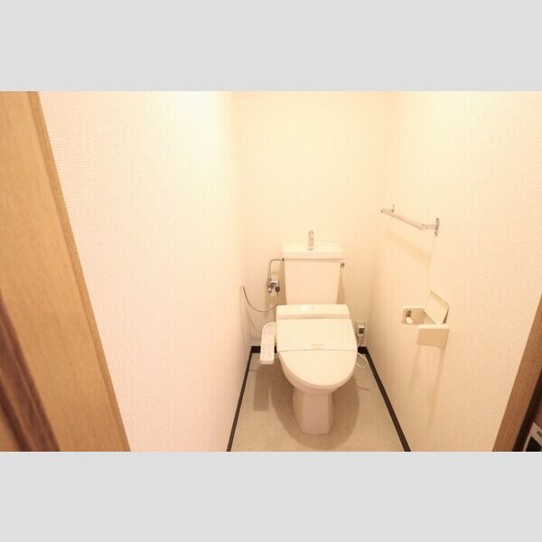 トイレ (302　トイレ)