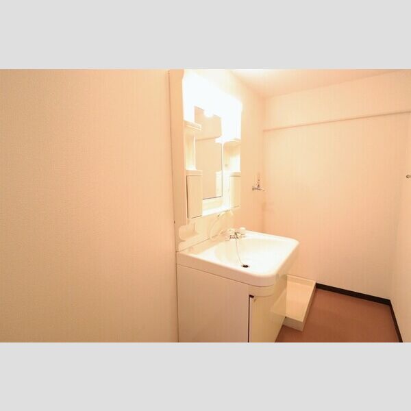 洗面所 (302　洗面所)