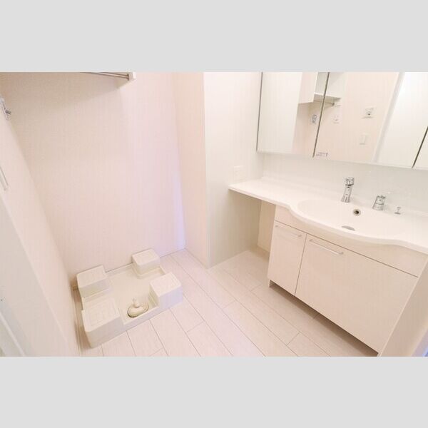 洗面所 (103　洗面所)