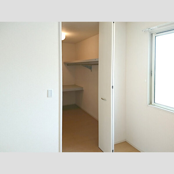 収納 (101　ウォークインクローゼット)