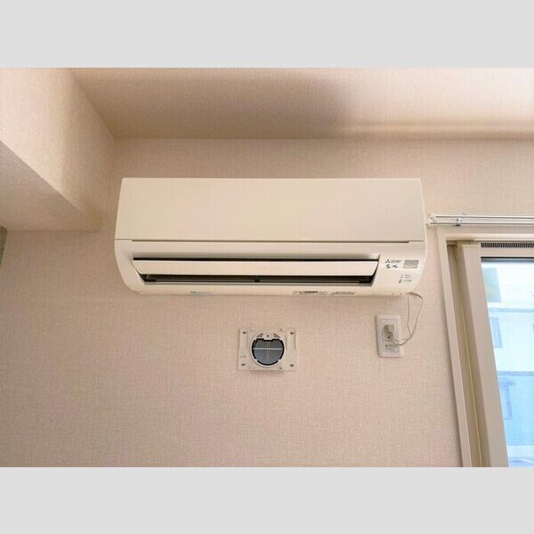 その他 (102　エアコン)