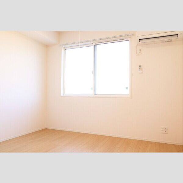 その他 (105　洋室)