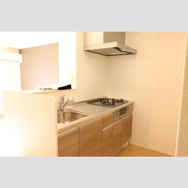 キッチン (105　キッチン)