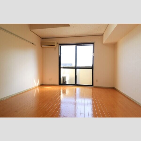 居室・リビング (205　洋室)