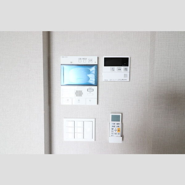 その他設備 (1401　TVインターホン・追い炊きリモコン)