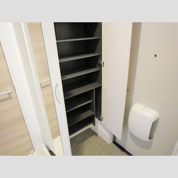 玄関 (103　玄関)