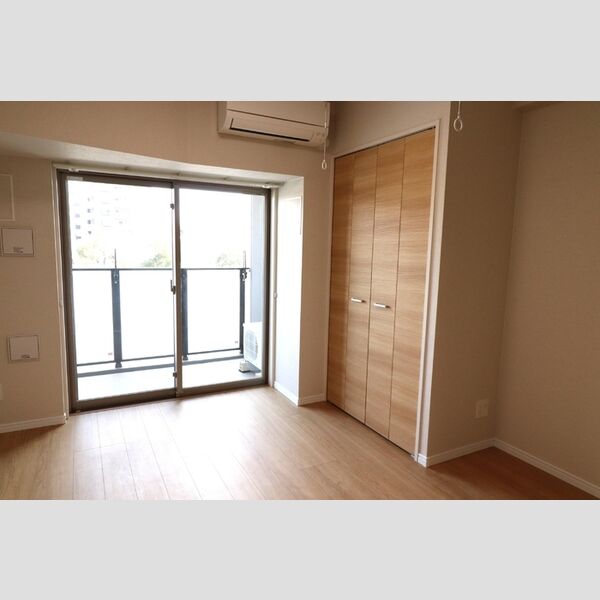 その他 (302　洋室)