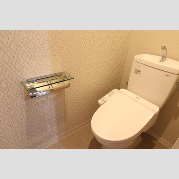 トイレ (302　トイレ)