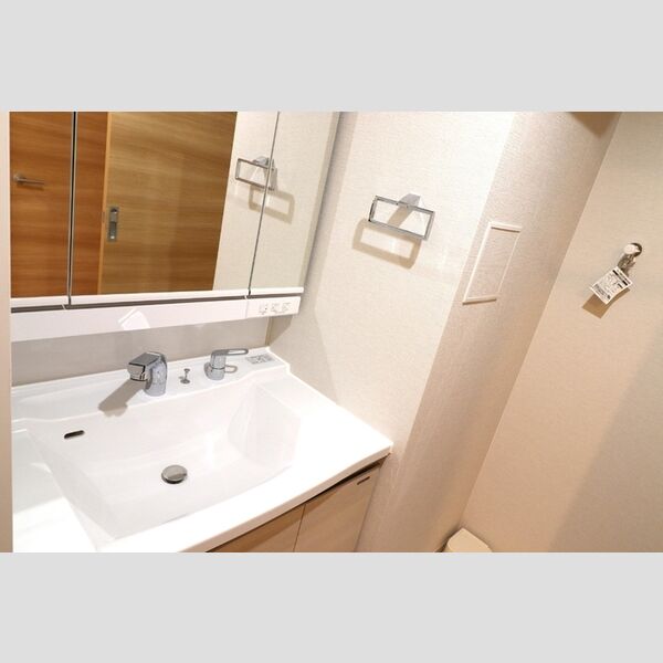 洗面所 (302　洗面台)