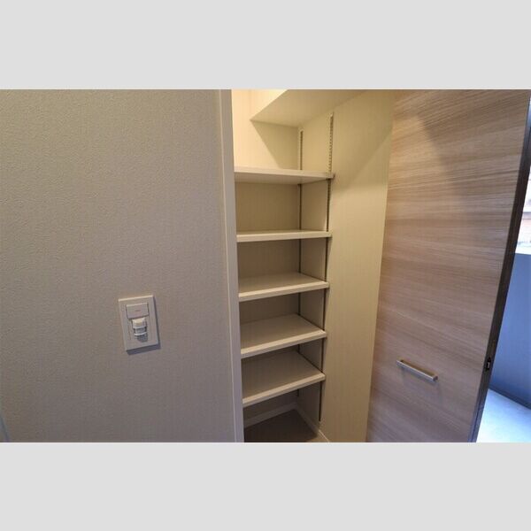 玄関 (309　玄関収納)