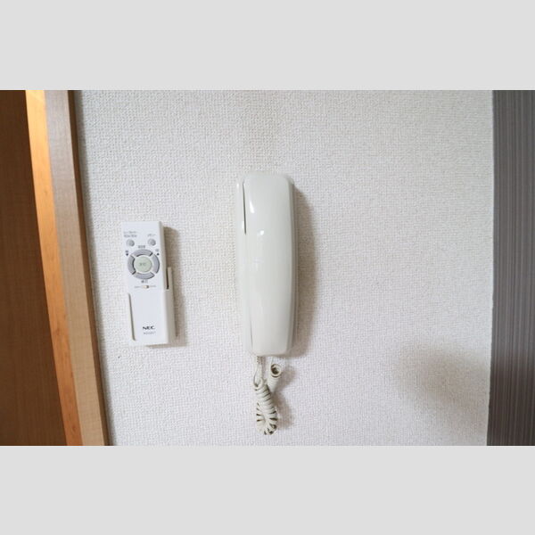 その他設備 (B101 インターホン)