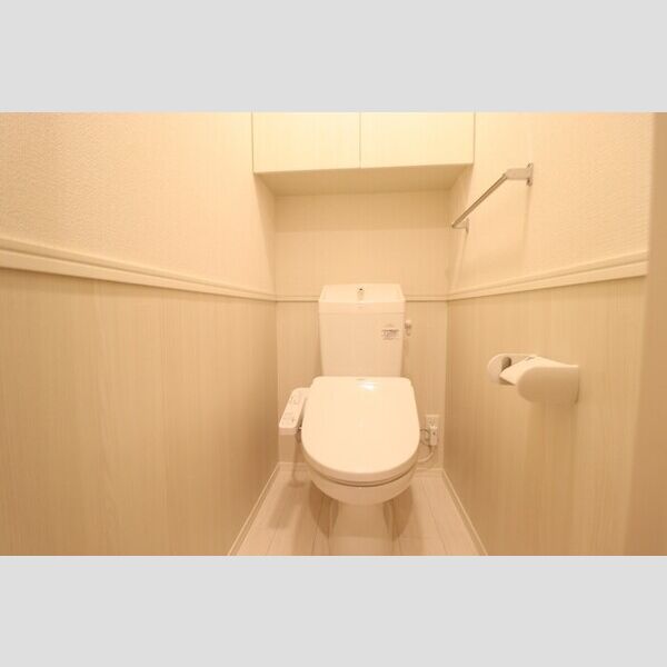 トイレ (202　トイレ)