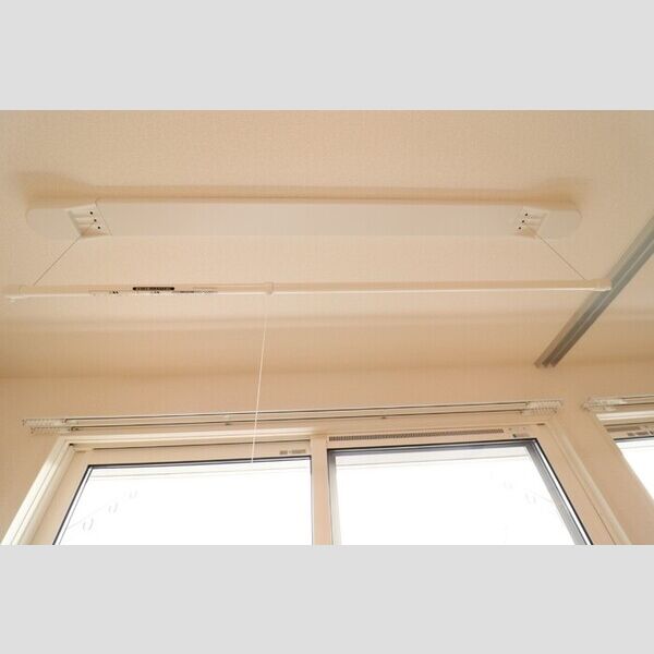 その他 (203　室内物干し)