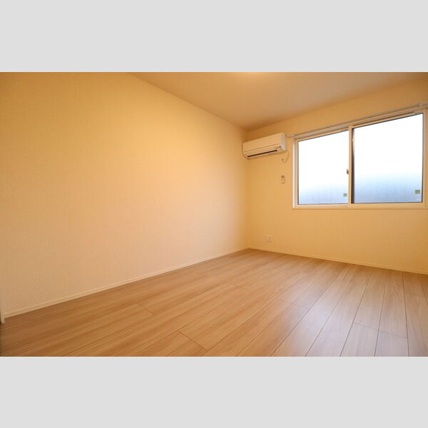 その他 (102　洋室)