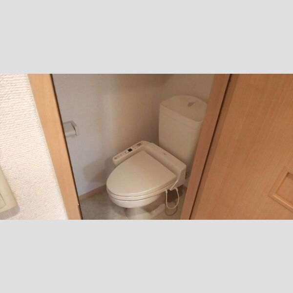 トイレ (B201　トイレ)