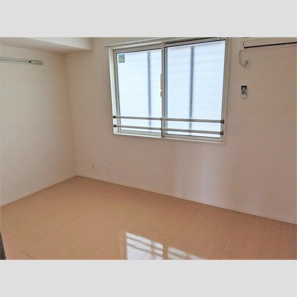 その他 (202　洋室)