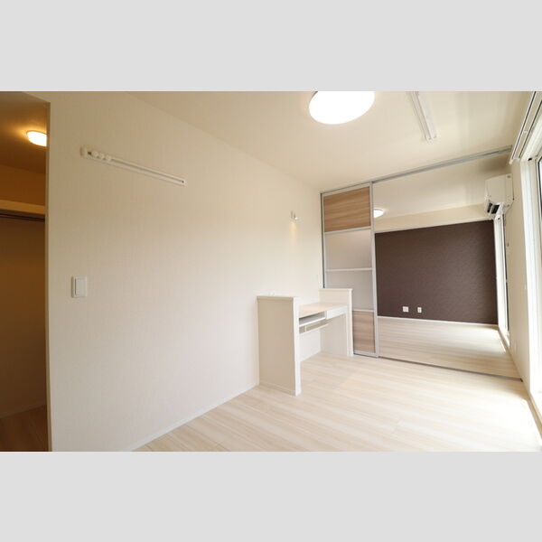 その他 (302　洋室)