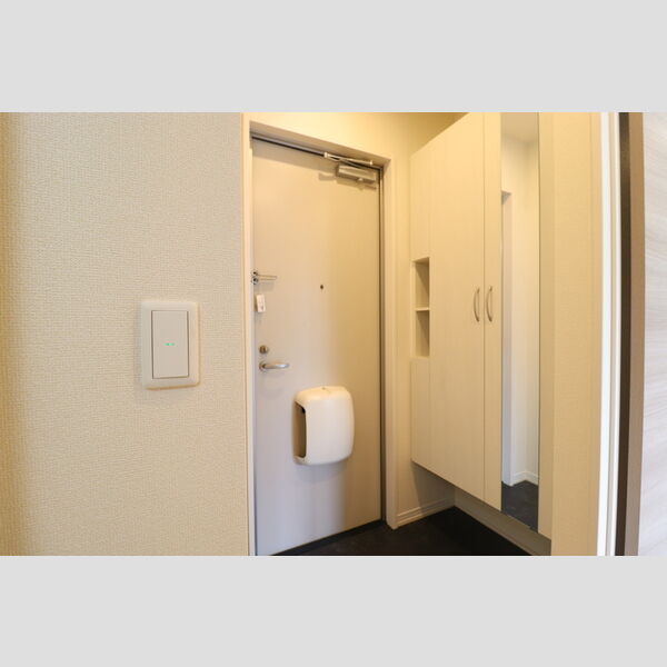 玄関 (302　玄関)