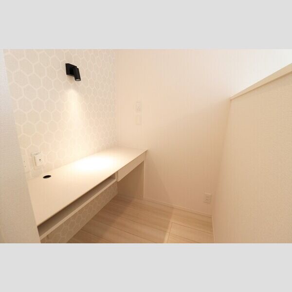 その他 (101　ワークスペース)