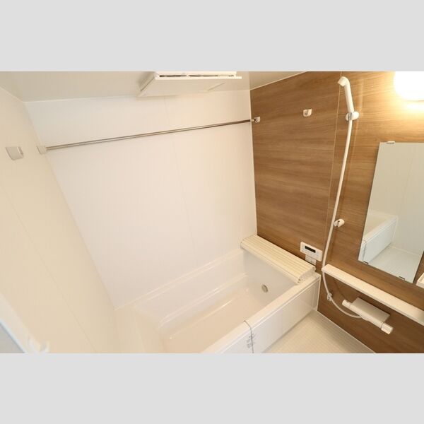 バス (101　バス)