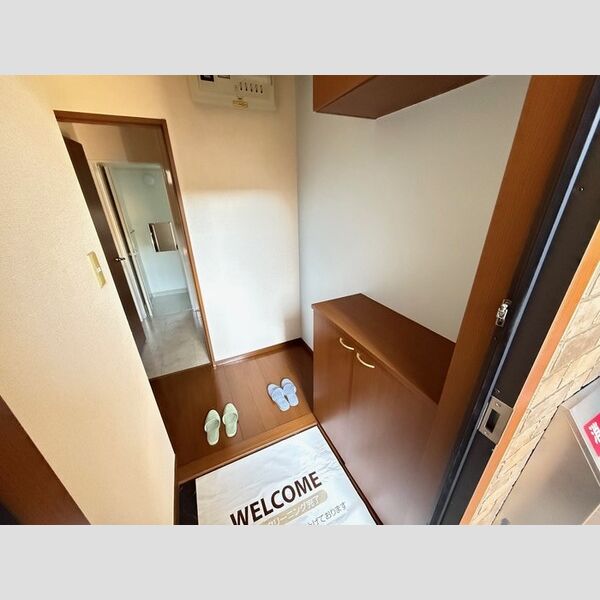 玄関 (玄関・シューズボックス)