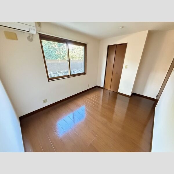 居室・リビング (洋室)