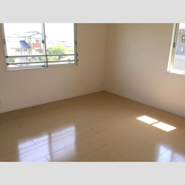 その他 (201 洋室)