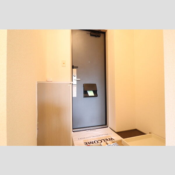 玄関 (102　玄関)