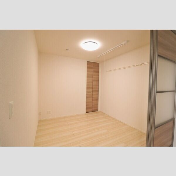 その他 (210　洋室)