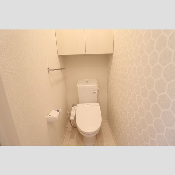 トイレ (210　トイレ)