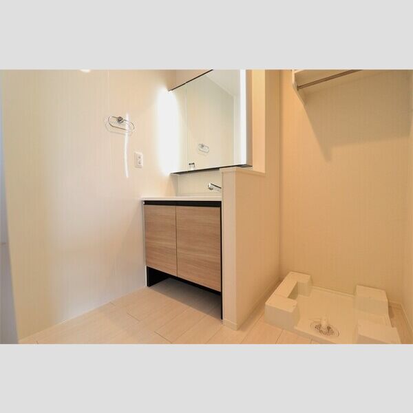 洗面所 (210　洗面所)