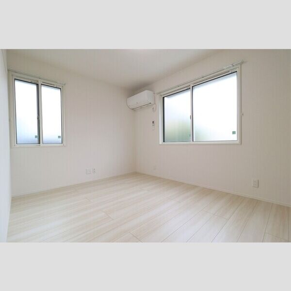 その他 (207　洋室)