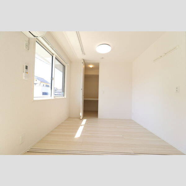 その他 (102　洋室)