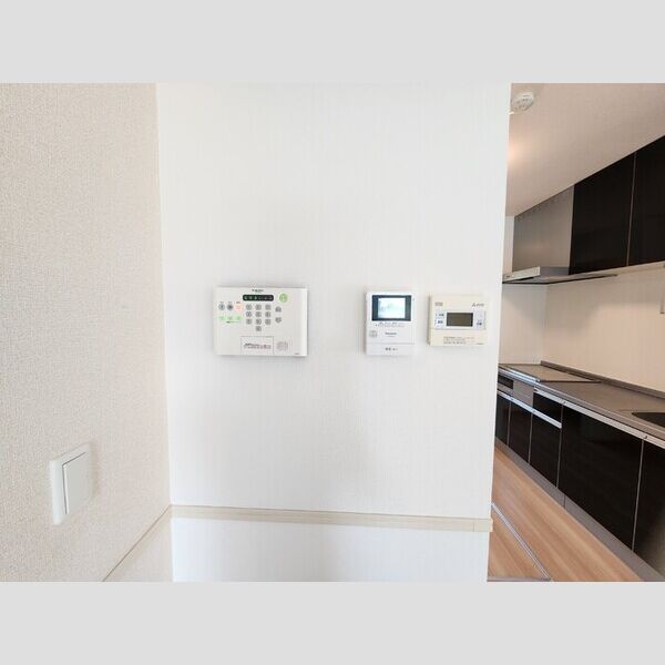 その他設備 (103　ALSOKホームセキュリティ・モニター付きインターホン)