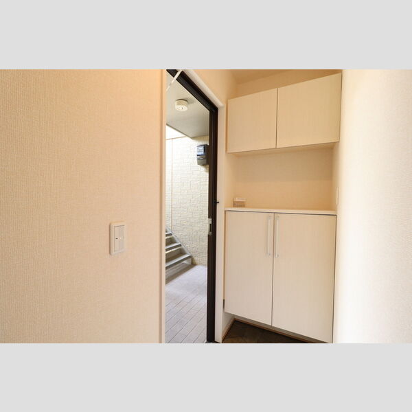 玄関 (102　玄関)