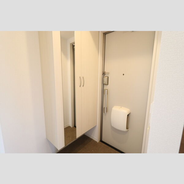 玄関 (205　玄関)