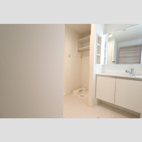 洗面所 (206　洗面所)