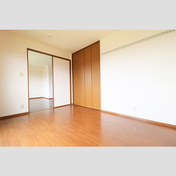 その他 (202　洋室)