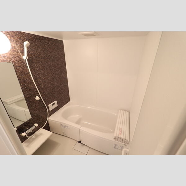 バス (205　浴室)