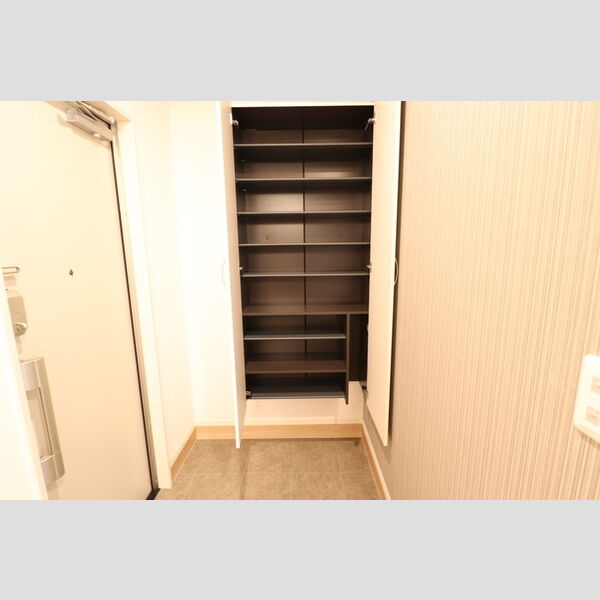 玄関 (103　玄関)