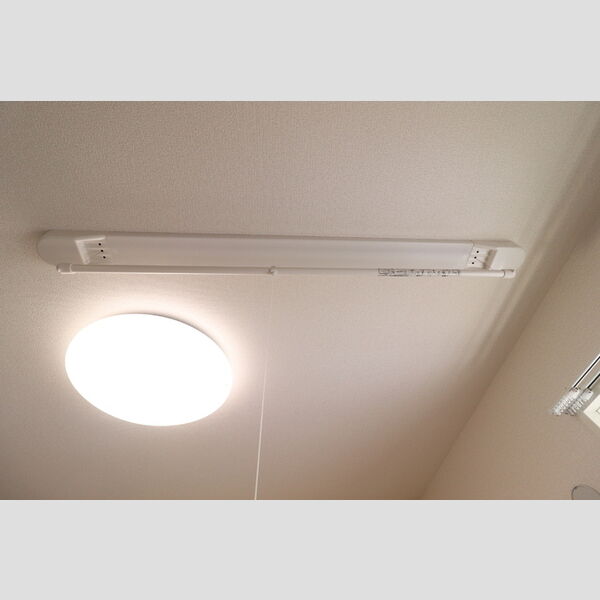 その他 (202　室内物干し)