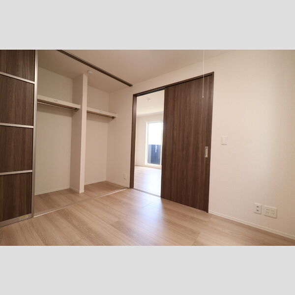 その他 (203　洋室)