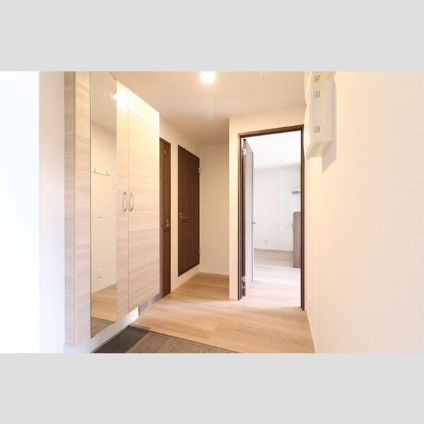 玄関 (205　玄関)