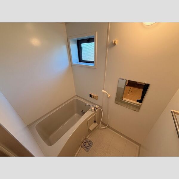 バス (ユニットバス)