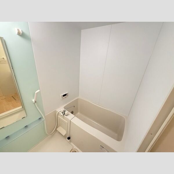 バス (浴室)