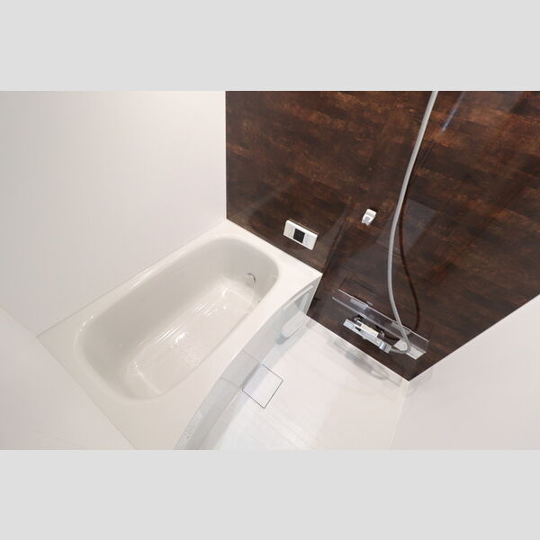 バス (303　浴室)