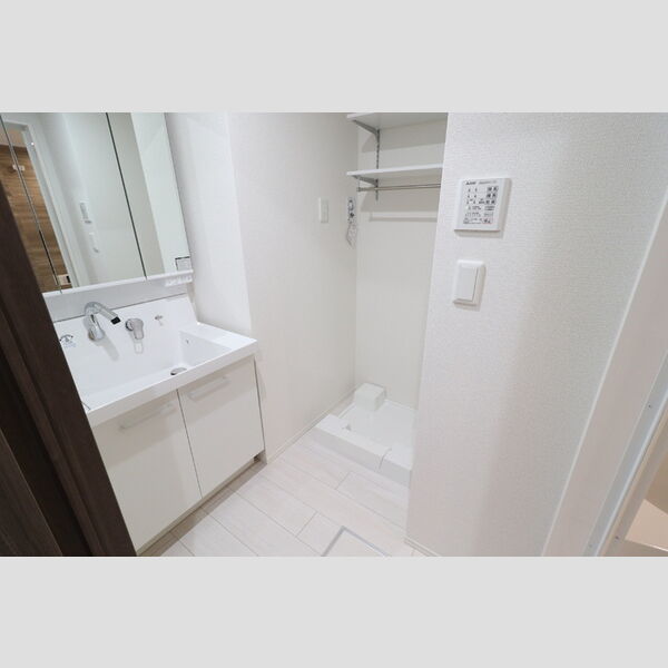 洗面所 (105　洗面所)