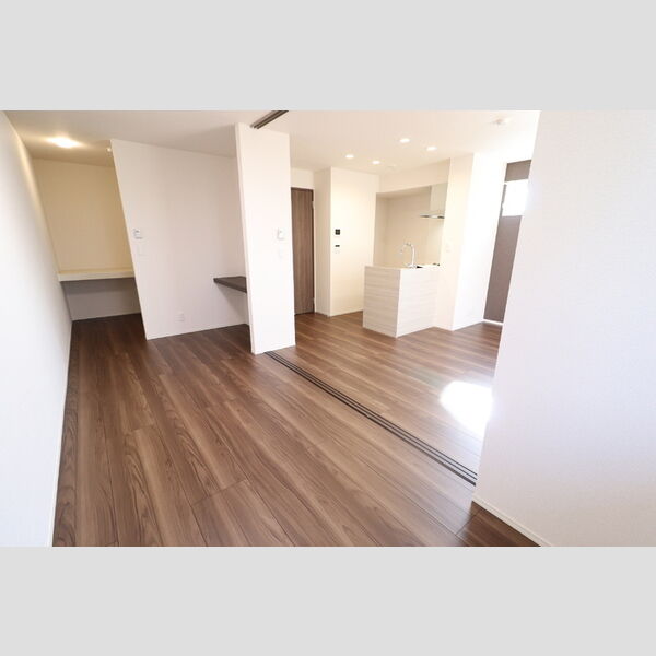 その他 (201　洋室)