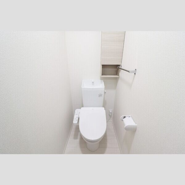 トイレ (202　トイレ)